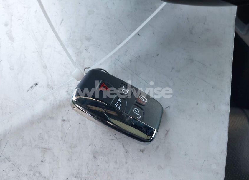 Photo 11 of 2016 Land Rover RANGE ROVER 3.0L V6 SUPERCHARGED HSE (VIN SALGS2PFXGA316291)