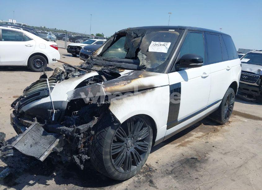 Photo 2 of 2018 Land Rover RANGE ROVER 5.0L V8 SUPERCHARGED (VIN SALGS2RE7JA392241)