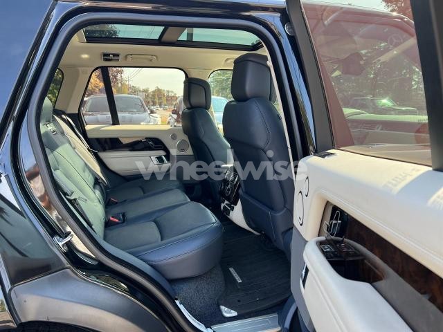 Photo 2 of 2018 LAND ROVER RANGE ROVER SUPERCHARGED N/A (VIN SALGS2RE9JA388014)