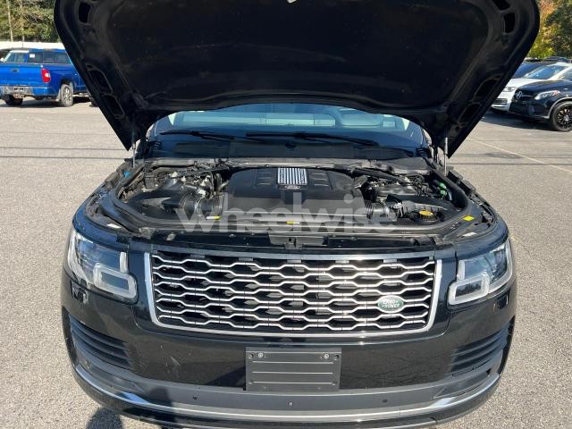 Photo 9 of 2018 LAND ROVER RANGE ROVER SUPERCHARGED N/A (VIN SALGS2RE9JA388014)