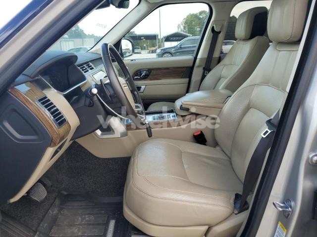 Photo 13 of 2019 LAND ROVER RANGE ROVER SUPERCHARGED N/A (VIN SALGS2RE9KA540620)