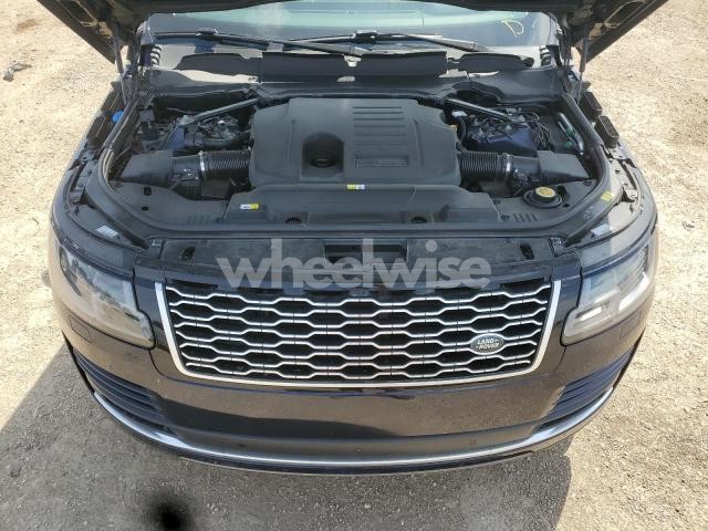Photo 4 of 2020 LAND ROVER RANGE ROVER HSE (VIN SALGS2RU1LA572633)