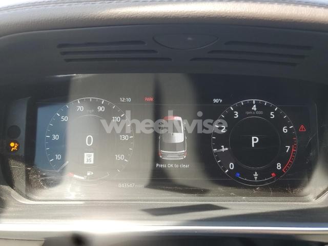 Photo 5 of 2020 LAND ROVER RANGE ROVER HSE (VIN SALGS2RU1LA572633)