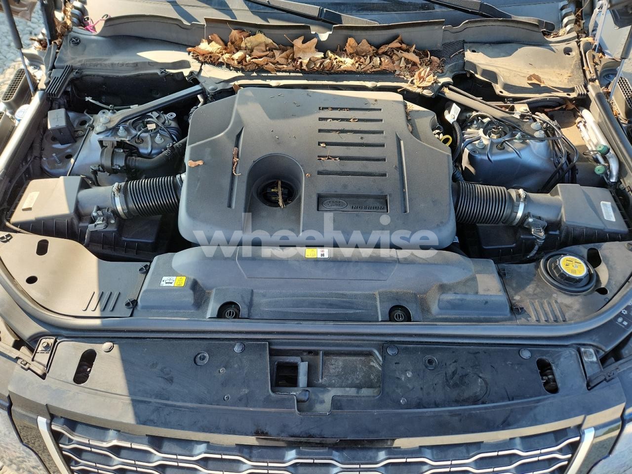 Photo 12 of 2020 LAND ROVER RANGE ROVER HSE (VIN SALGS2RU1LA599718)