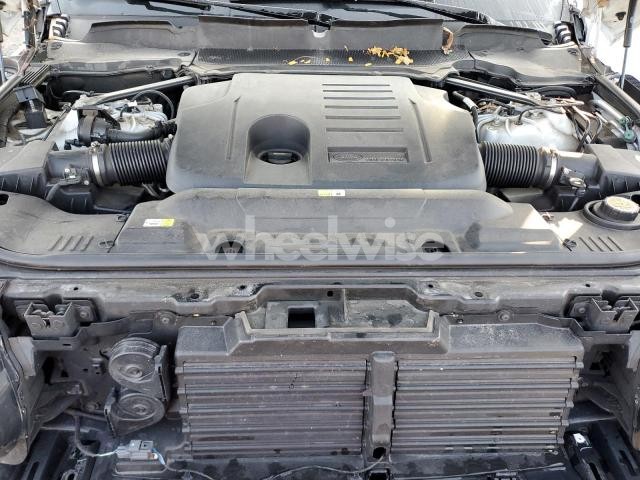 Photo 9 of 2021 LAND ROVER RANGE ROVER HSE WESTMINSTER EDITION (VIN SALGS2RU4MA427331)