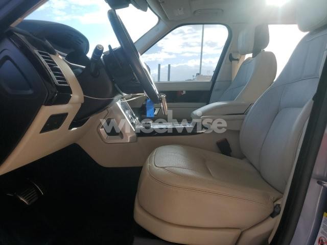 Photo 9 of 2021 LAND ROVER RANGE ROVER HSE WESTMINSTER EDITION (VIN SALGS2RU5MA446647)