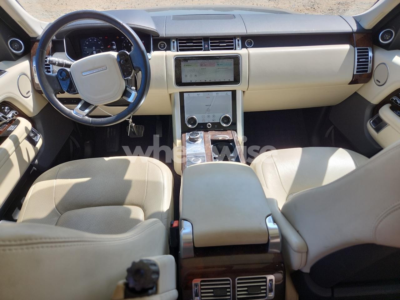 Photo 8 of 2020 LAND ROVER RANGE ROVER HSE (VIN SALGS2RUXLA574655)