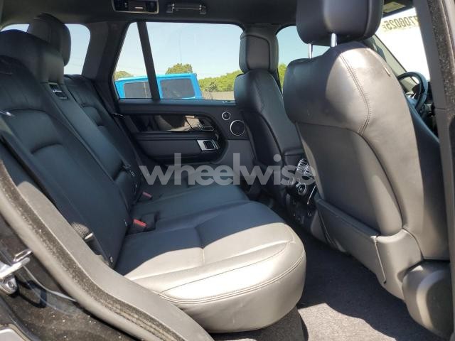 Photo 3 of 2020 LAND ROVER RANGE ROVER P525 HSE N/A (VIN SALGS2SE9LA589053)