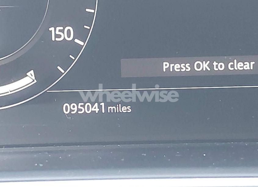 Photo 16 of 2019 Land Rover RANGE ROVER 3.0L V6 SUPERCHARGED HSE (VIN SALGS2SV0KA552908)