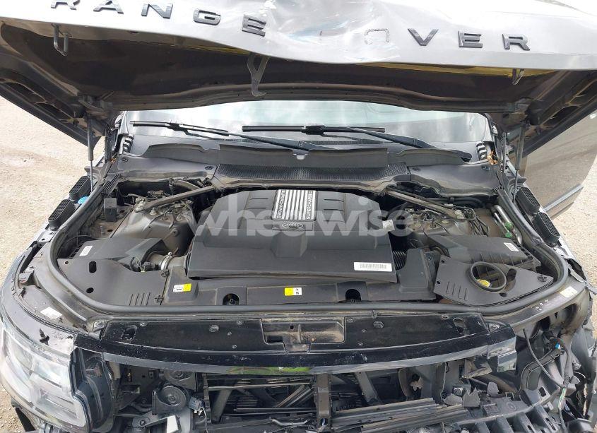 Photo 10 of 2018 Land Rover RANGE ROVER 3.0L V6 SUPERCHARGED HSE (VIN SALGS2SV1JA397462)