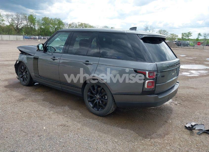 Photo 3 of 2018 Land Rover RANGE ROVER 3.0L V6 SUPERCHARGED HSE (VIN SALGS2SV1JA397462)