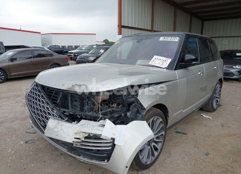 Photo 2 of 2019 Land Rover RANGE ROVER 3.0L V6 SUPERCHARGED HSE (VIN SALGS2SV2KA550061)