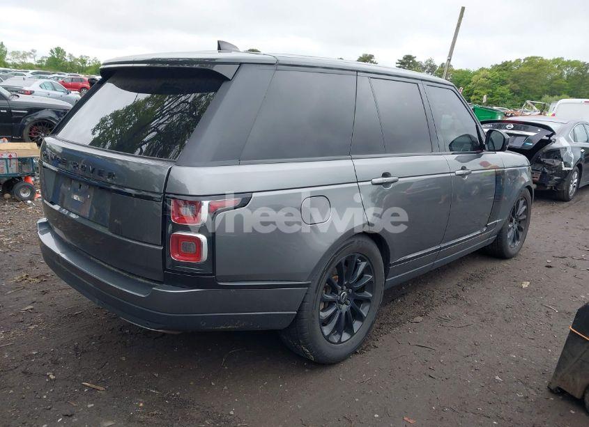 Photo 4 of 2018 Land Rover RANGE ROVER 3.0L V6 SUPERCHARGED HSE (VIN SALGS2SV3JA515835)