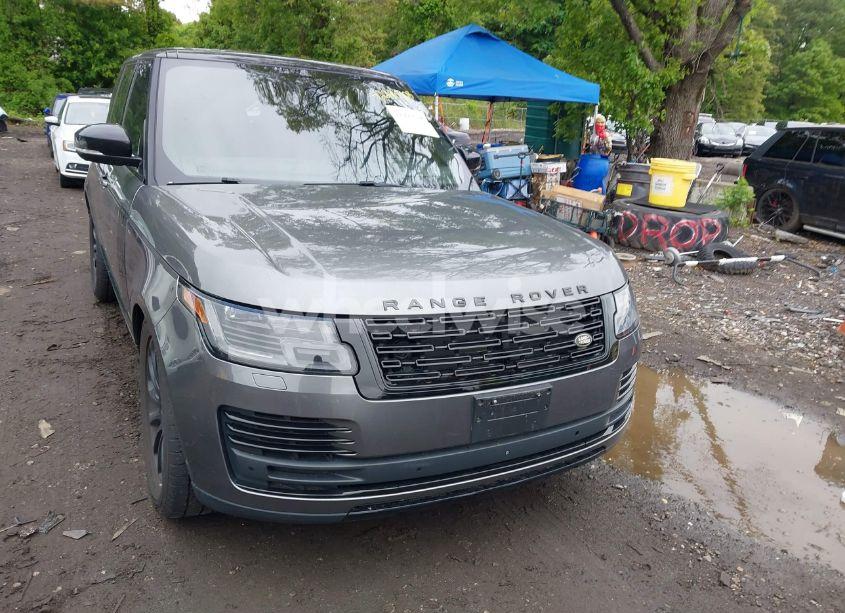 Photo 6 of 2018 Land Rover RANGE ROVER 3.0L V6 SUPERCHARGED HSE (VIN SALGS2SV3JA515835)
