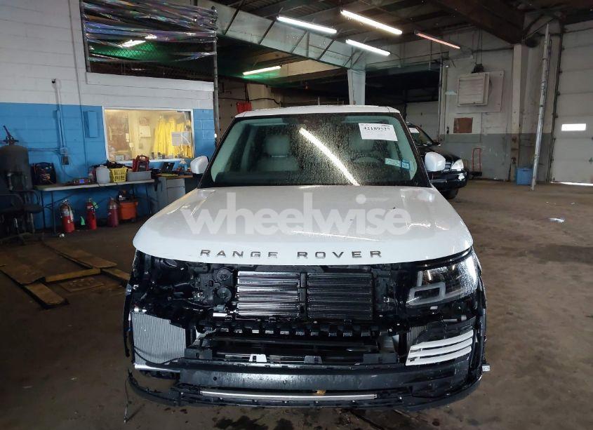 Photo 13 of 2018 Land Rover RANGE ROVER 3.0L V6 SUPERCHARGED HSE (VIN SALGS2SV9JA386550)