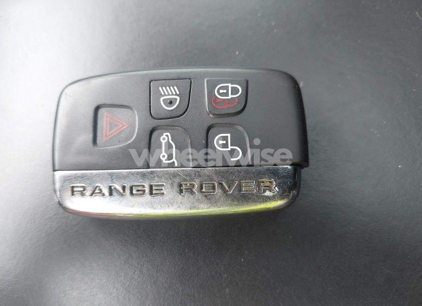 Photo 11 of 2015 Land Rover RANGE ROVER 3.0L V6 SUPERCHARGED HSE (VIN SALGS2VF0FA232420)