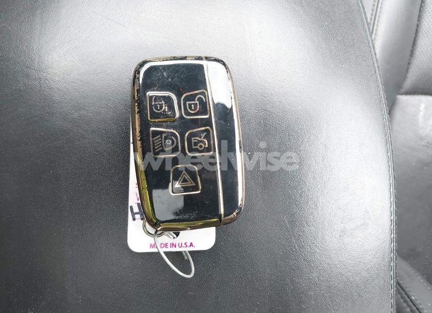 Photo 11 of 2015 Land Rover RANGE ROVER 3.0L V6 SUPERCHARGED HSE (VIN SALGS2VF8FA214859)