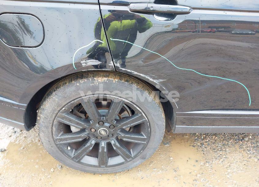 Photo 6 of 2015 Land Rover RANGE ROVER 3.0L V6 SUPERCHARGED HSE (VIN SALGS2VF8FA214859)