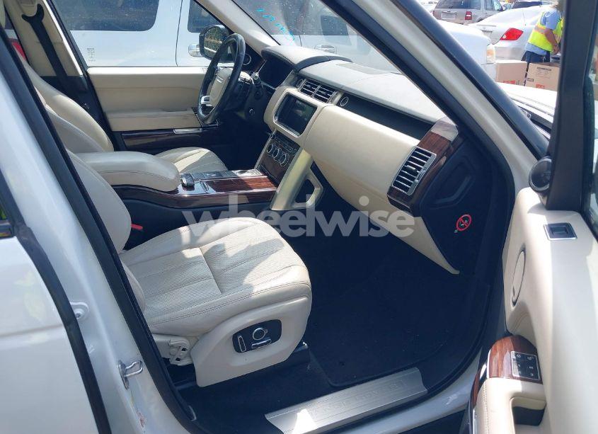 Photo 5 of 2016 Land Rover RANGE ROVER 3.0L V6 SUPERCHARGED HSE (VIN SALGS2VF9GA267314)