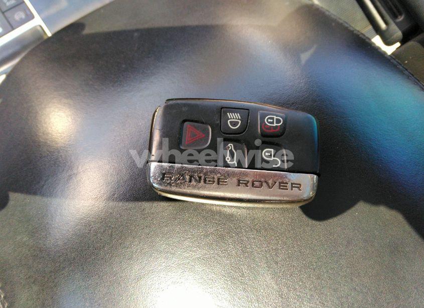 Photo 11 of 2014 Land Rover RANGE ROVER 3.0L V6 SUPERCHARGED HSE (VIN SALGS2WF3EA136133)