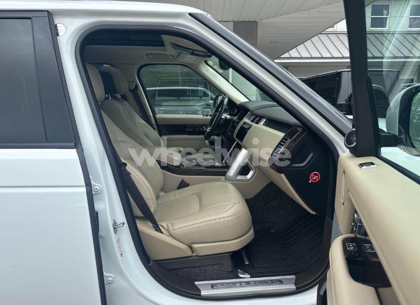 Photo 5 of 2018 Land Rover RANGE ROVER SUPERCHARGED (VIN SALGS5RE3JA380542)
