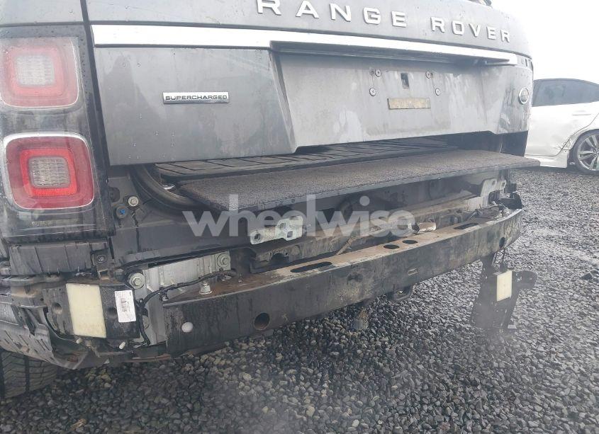 Photo 18 of 2018 Land Rover RANGE ROVER 5.0L V8 SUPERCHARGED (VIN SALGS5RE6JA382768)