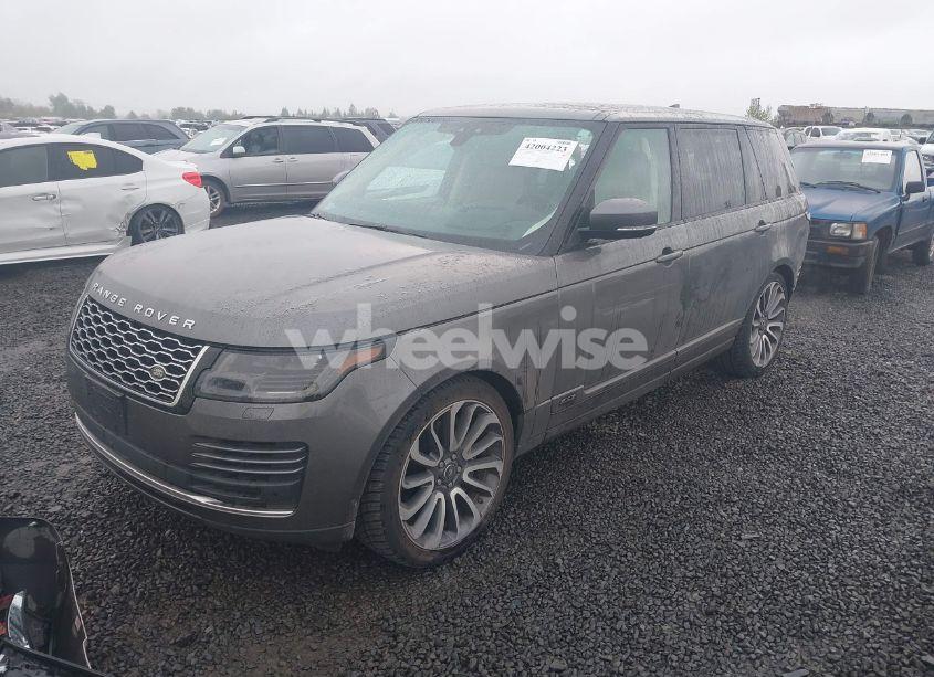 Photo 2 of 2018 Land Rover RANGE ROVER 5.0L V8 SUPERCHARGED (VIN SALGS5RE6JA382768)