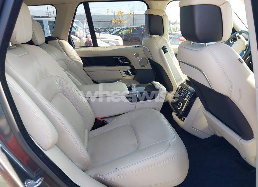 Photo 8 of 2018 Land Rover RANGE ROVER 5.0L V8 SUPERCHARGED AUTOBIOGRAPHY (VIN SALGV2RE1JA513465)