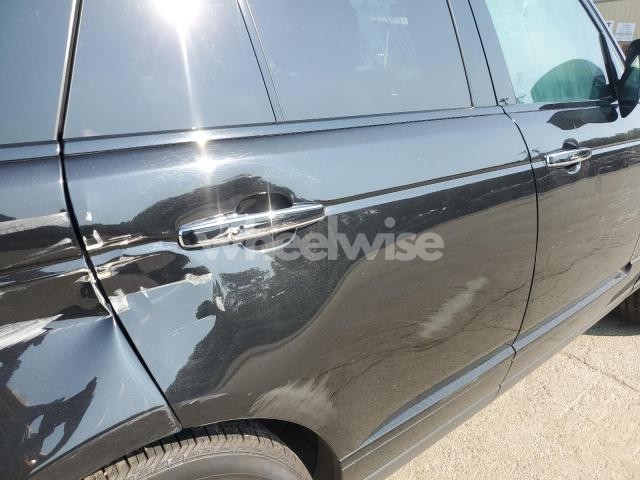 Photo 7 of 2021 LAND ROVER RANGE ROVER SV AUTOBIOGRAPHY DYNAMIC N/A (VIN SALGW2RE3MA418083)