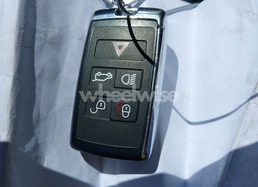 Photo 11 of 2023 Land Rover RANGE ROVER AUTOBIOGRAPHY (VIN SALK19E78PA058614)