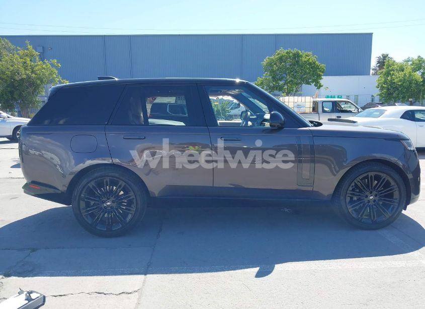 Photo 14 of 2023 Land Rover RANGE ROVER AUTOBIOGRAPHY (VIN SALK19E78PA058614)