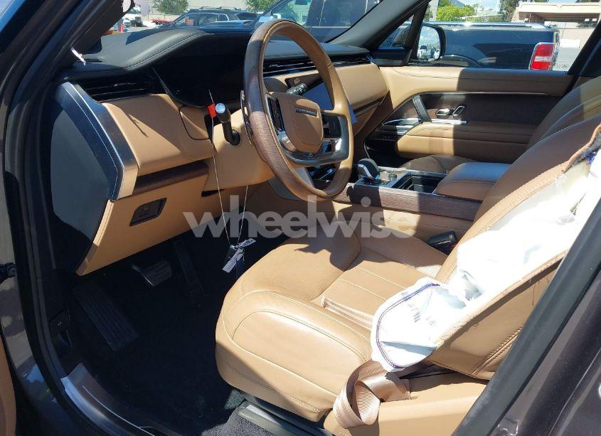 Photo 5 of 2023 Land Rover RANGE ROVER AUTOBIOGRAPHY (VIN SALK19E78PA058614)