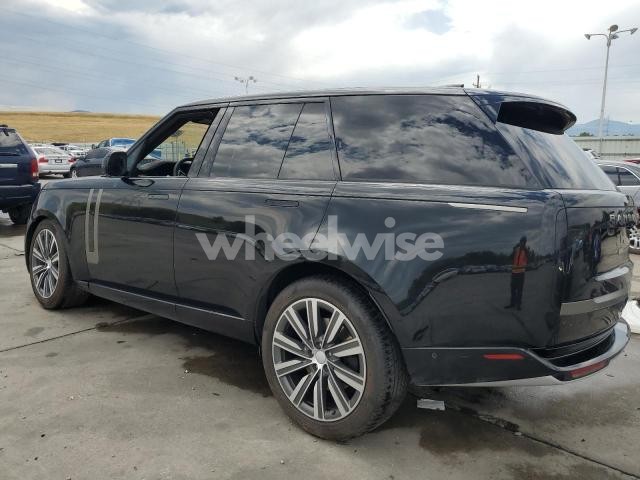 Photo 5 of 2023 LAND ROVER RANGE ROVER SE (VIN SALKP9E78PA024106)