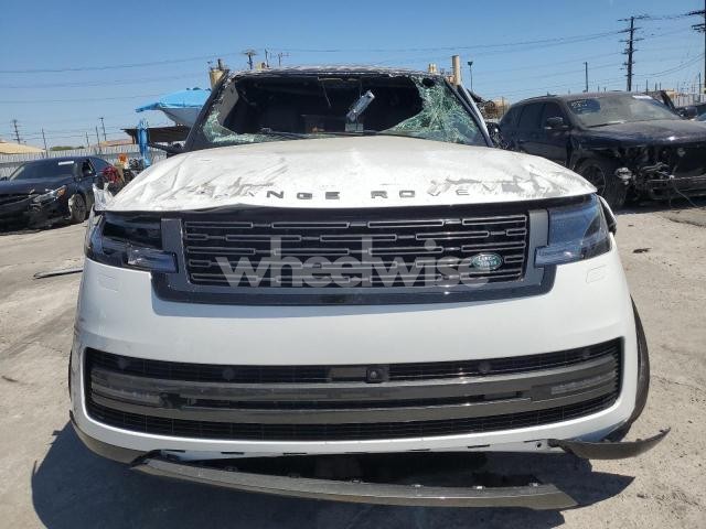 Photo 10 of 2025 LAND ROVER RANGE ROVER SE (VIN SALKP9E95SA299605)