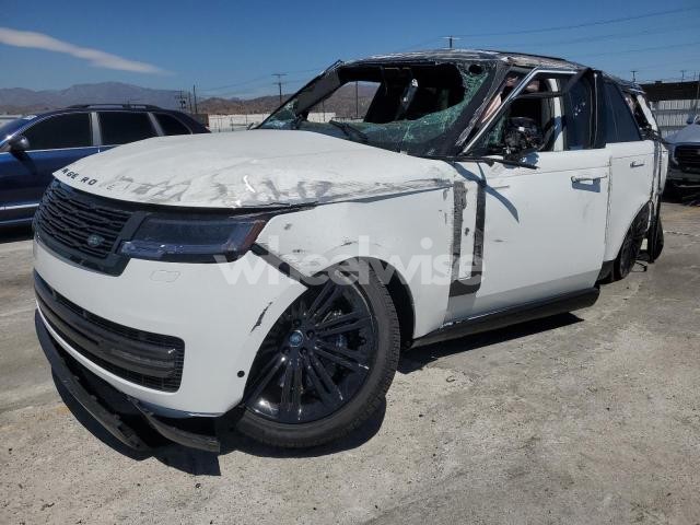 Photo 6 of 2025 LAND ROVER RANGE ROVER SE (VIN SALKP9E95SA299605)