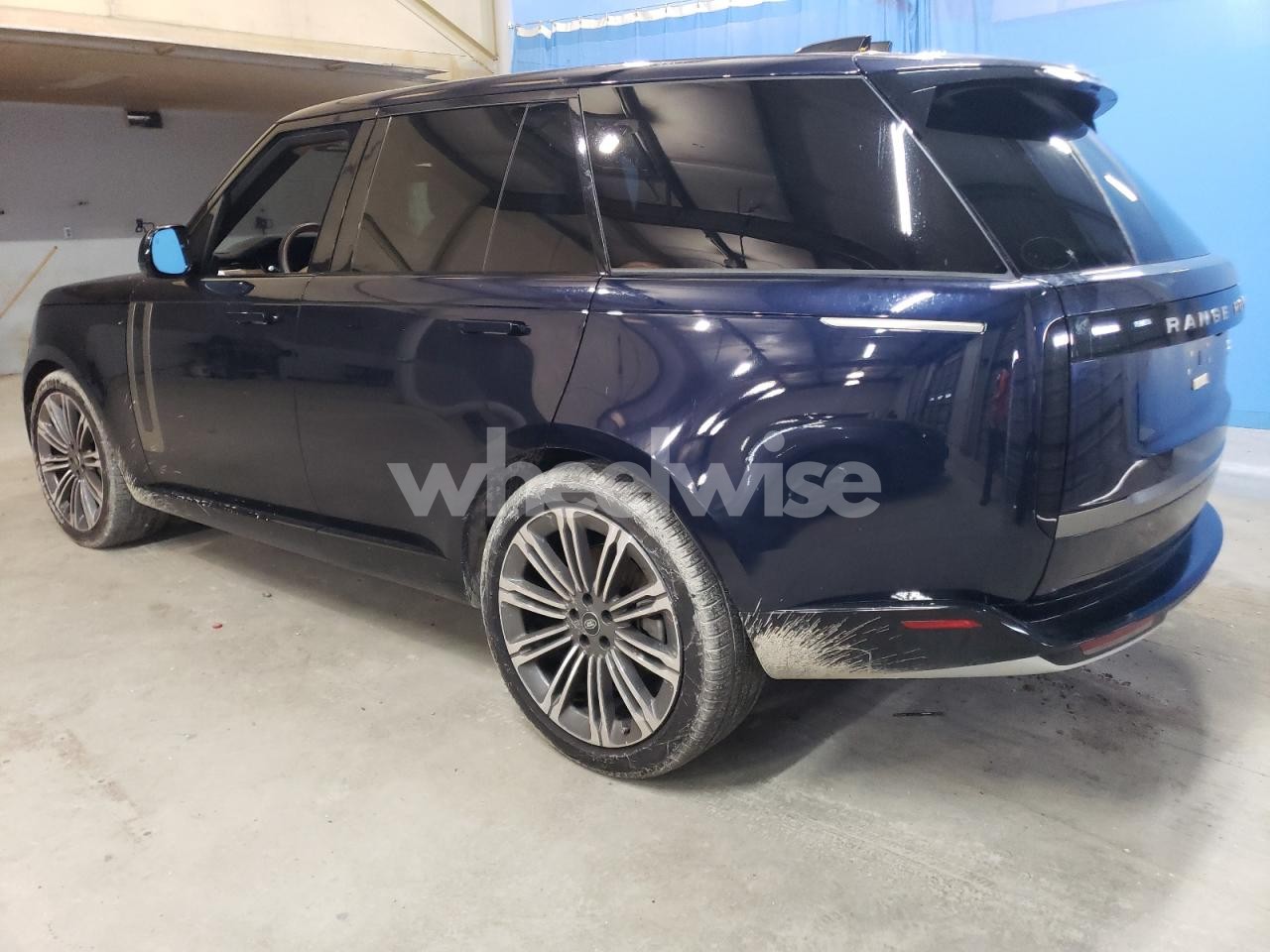 Photo 2 of 2023 LAND ROVER RANGE ROVER SE (VIN SALKP9FU0PA052566)