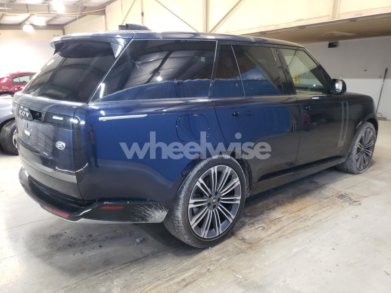 Photo 3 of 2023 LAND ROVER RANGE ROVER SE (VIN SALKP9FU0PA052566)