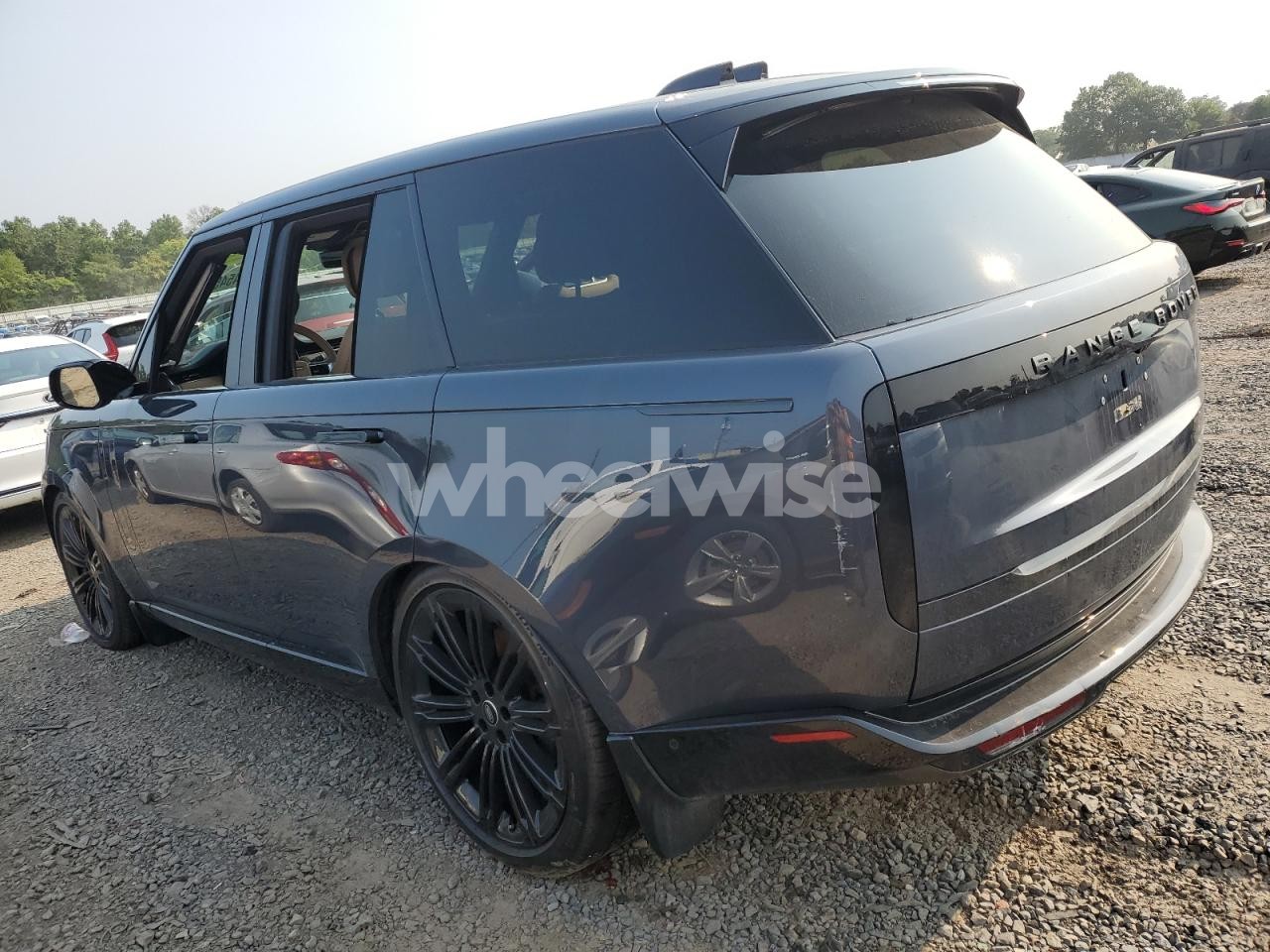 Photo 2 of 2025 LAND ROVER RANGE ROVER SE (VIN SALKP9FU6SA279592)