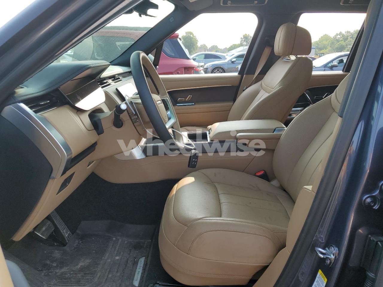 Photo 7 of 2025 LAND ROVER RANGE ROVER SE (VIN SALKP9FU6SA279592)