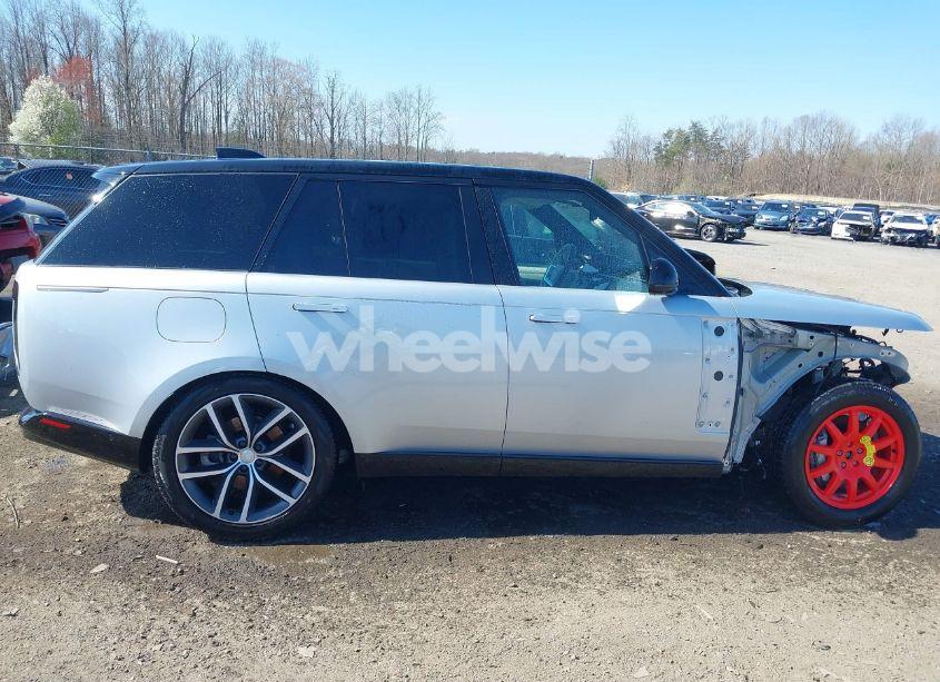 Photo 14 of 2024 Land Rover RANGE ROVER P400 SE (VIN SALKP9FU9RA216190)