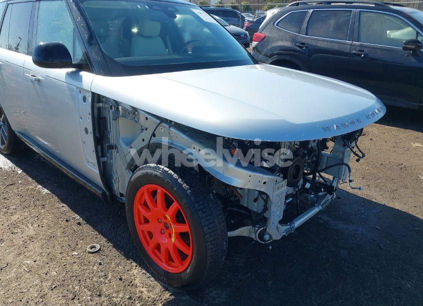 Photo 19 of 2024 Land Rover RANGE ROVER P400 SE (VIN SALKP9FU9RA216190)