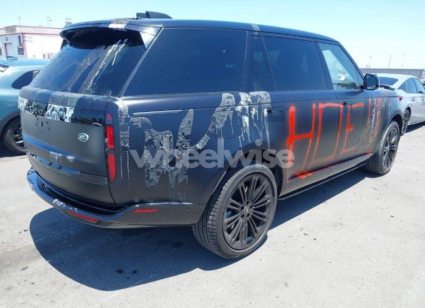 Photo 4 of 2023 Land Rover RANGE ROVER P530 SE (VIN SALKPBE7XPA021523)