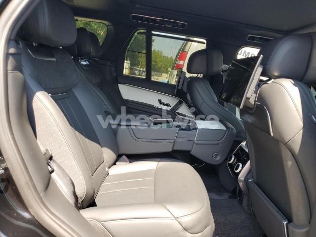 Photo 5 of 2023 LAND ROVER RANGE ROVER SV (VIN SALKU9E75PA080559)