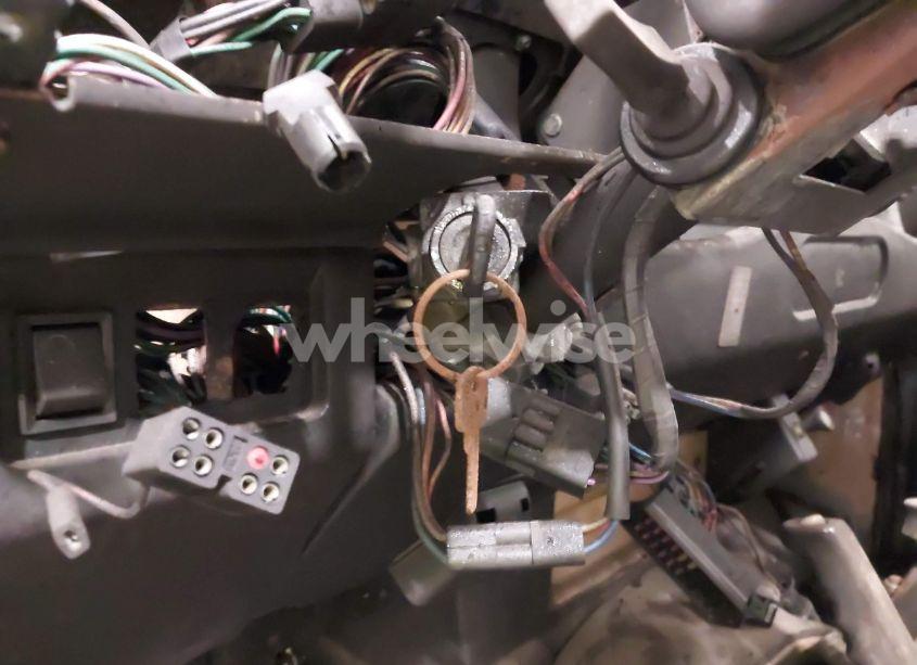 Photo 11 of 1983 Land Rover DEFENDER (VIN SALLDHAG8AA190593)