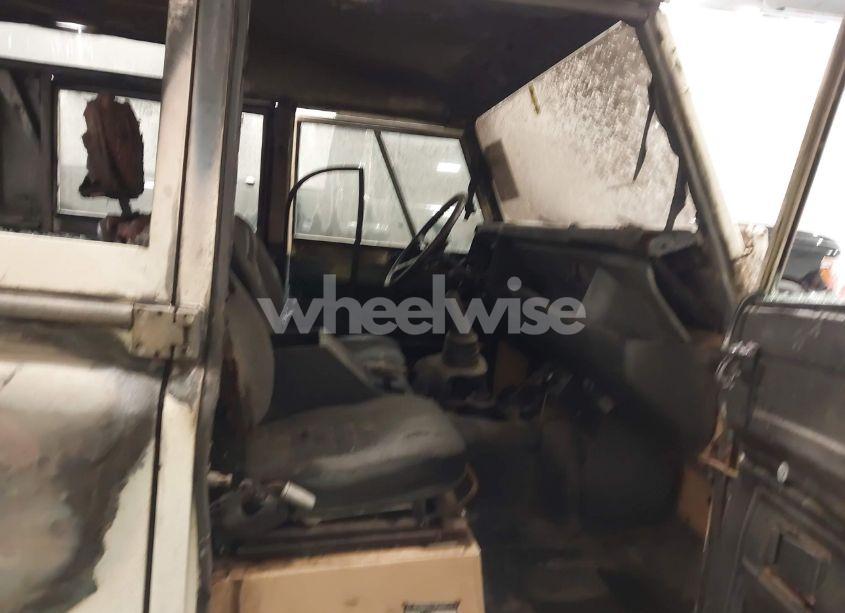 Photo 5 of 1983 Land Rover DEFENDER (VIN SALLDHAG8AA190593)