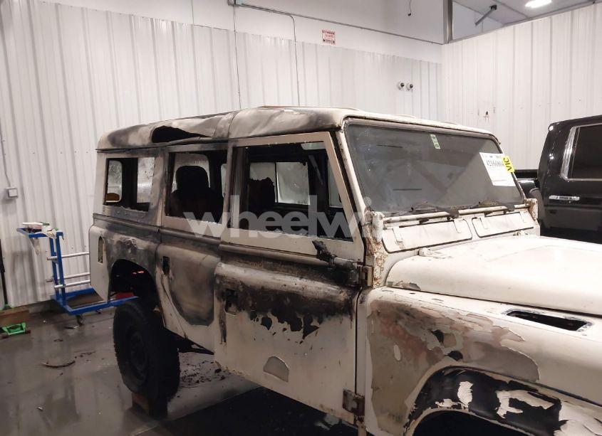 Photo 6 of 1983 Land Rover DEFENDER (VIN SALLDHAG8AA190593)