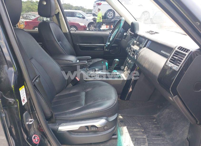 Photo 5 of 2012 Land Rover RANGE ROVER HSE (VIN SALME1D45CA377436)