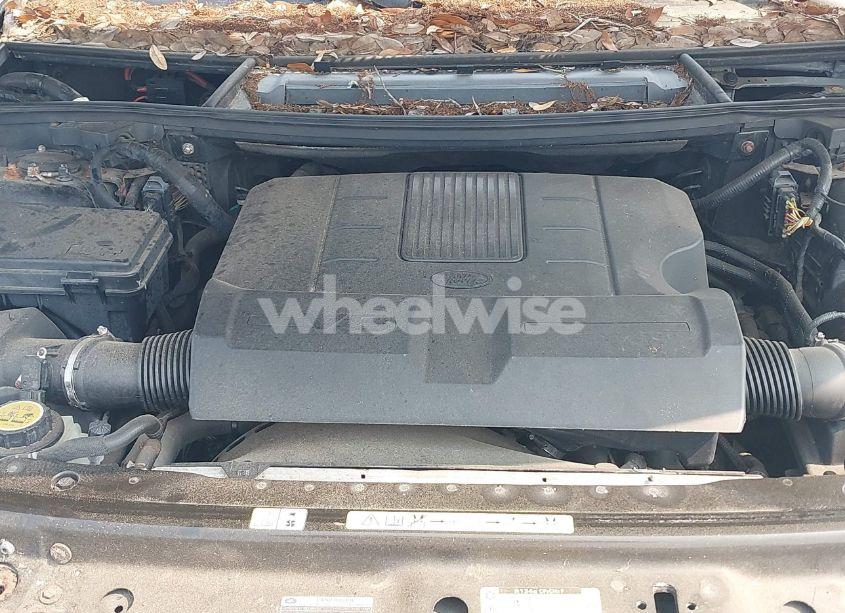 Photo 10 of 2011 Land Rover RANGE ROVER HSE (VIN SALME1D46BA349711)