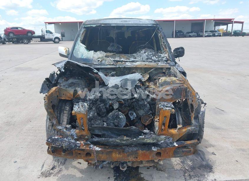 Photo 11 of 2012 Land Rover RANGE ROVER HSE (VIN SALME1D47CA393573)