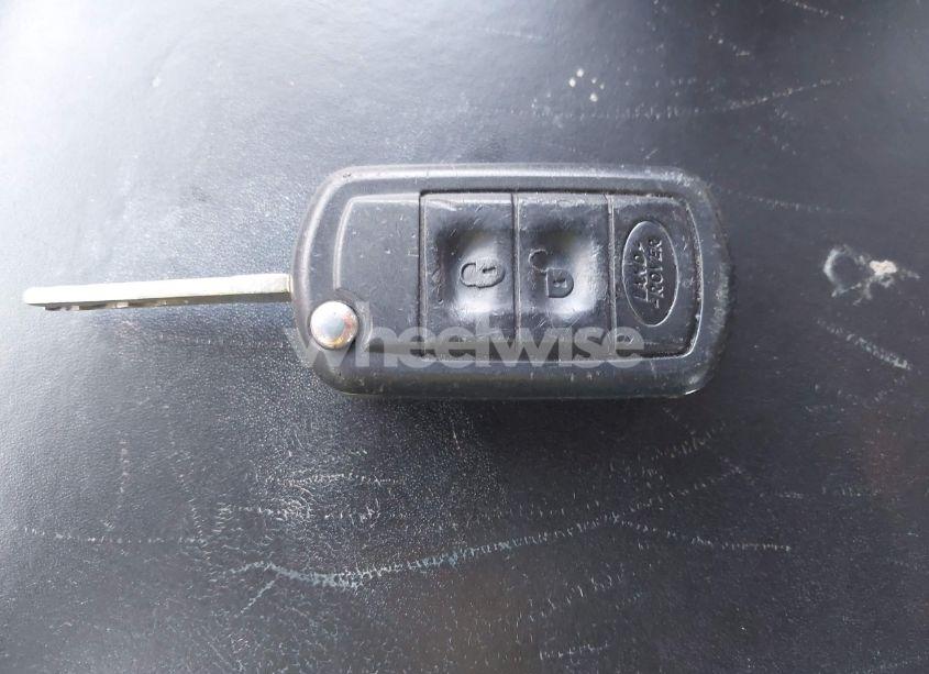 Photo 11 of 2008 Land Rover RANGE ROVER HSE (VIN SALMF15498A271235)